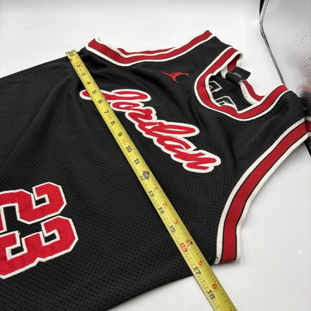 Vintage Nike Air Jordan Michael Jordan Basketball Jersey Size Boys Medium 10/12